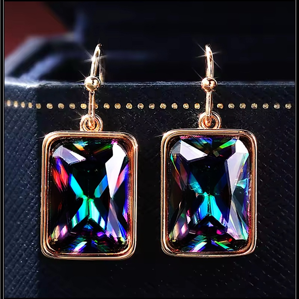 NEW GOLD MYSTIC TOPAZ COLORFUL PRISM SQUARE FILIGREE EARRINGS